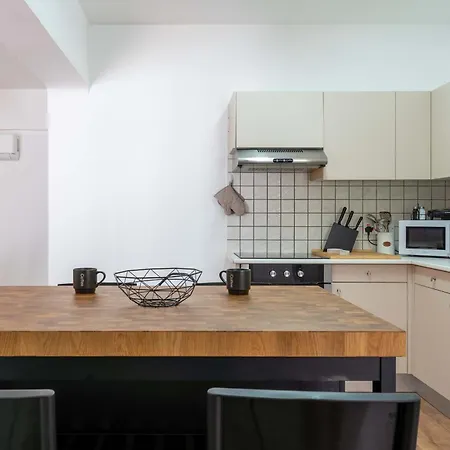 Stylish 2br With Rooftop Pool In Mackenzie * 拉纳卡