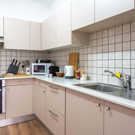 公寓 Stylish 2br With Rooftop Pool In Mackenzie 拉纳卡