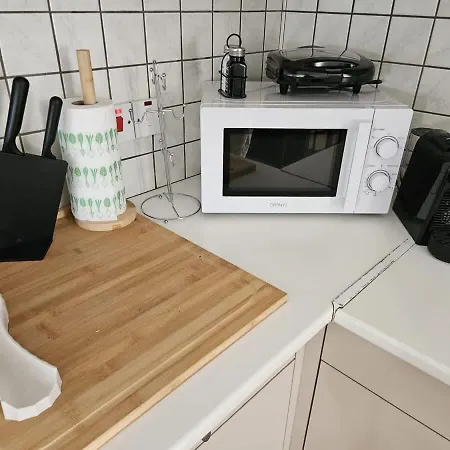 דירה Stylish 2br With Rooftop Pool In Mackenzie לרנקה