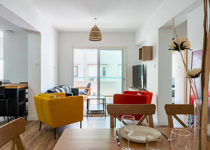 아파트 Stylish 2br With Rooftop Pool In Mackenzie *